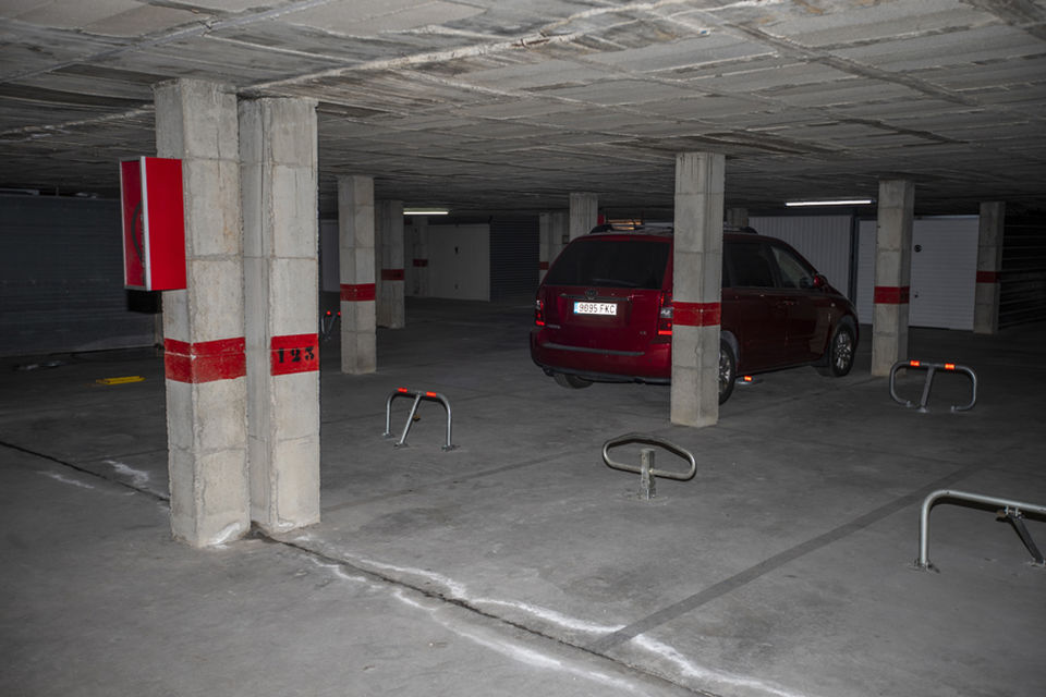 Parking space for rent in Empuriabrava