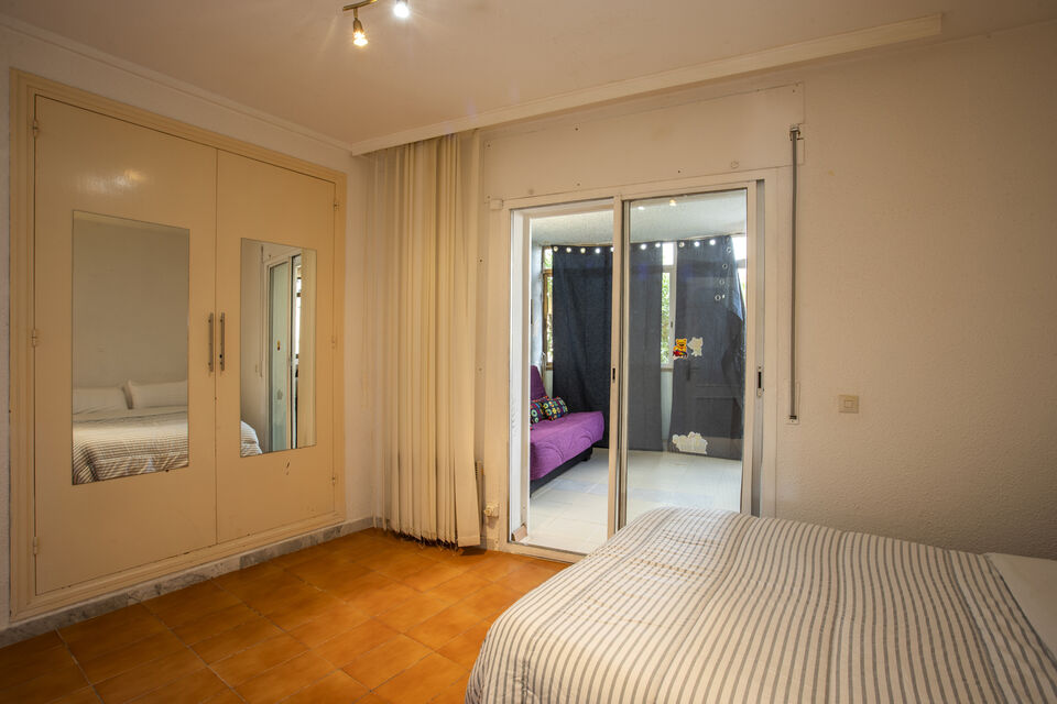 Joli appartement dans le centre d'Empuriabrava avec vue sur un port privé