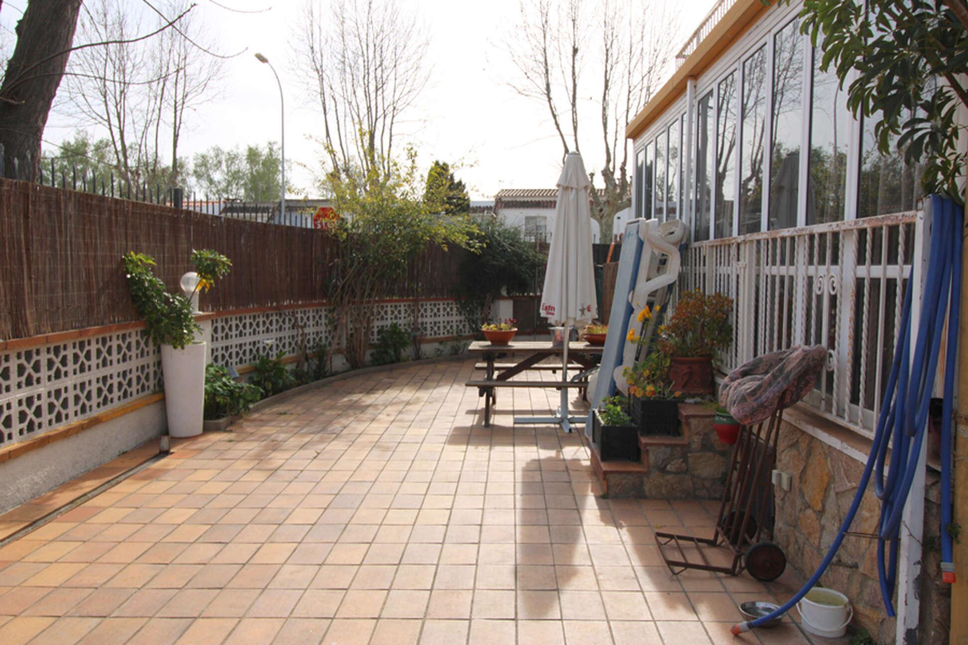 Maison à vendre avec 5 chambres et piscine