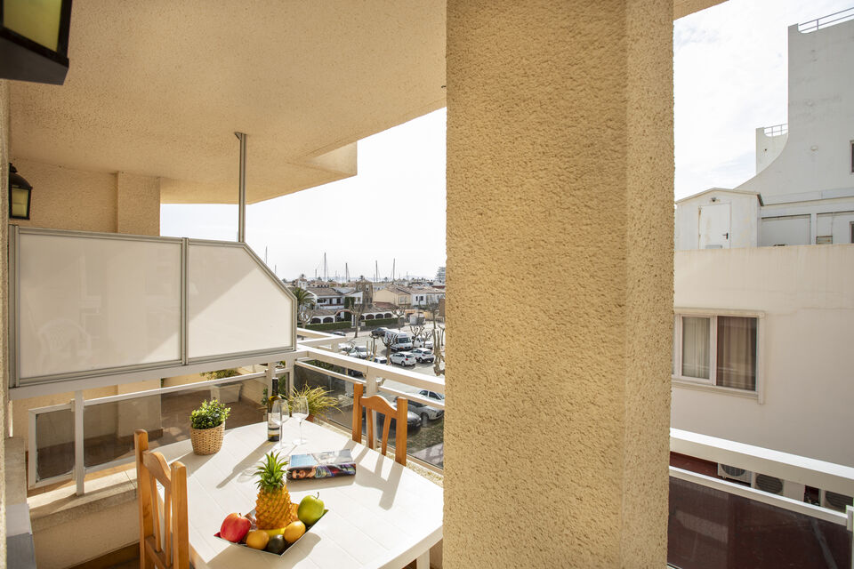 Nice apartment in the Nautical Club