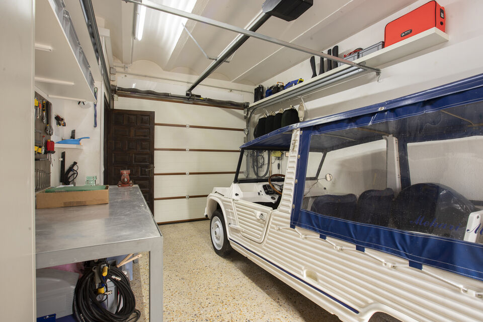 Renoviertes Fischerhaus mit großem Liegeplatz von 17x 4,5 m.