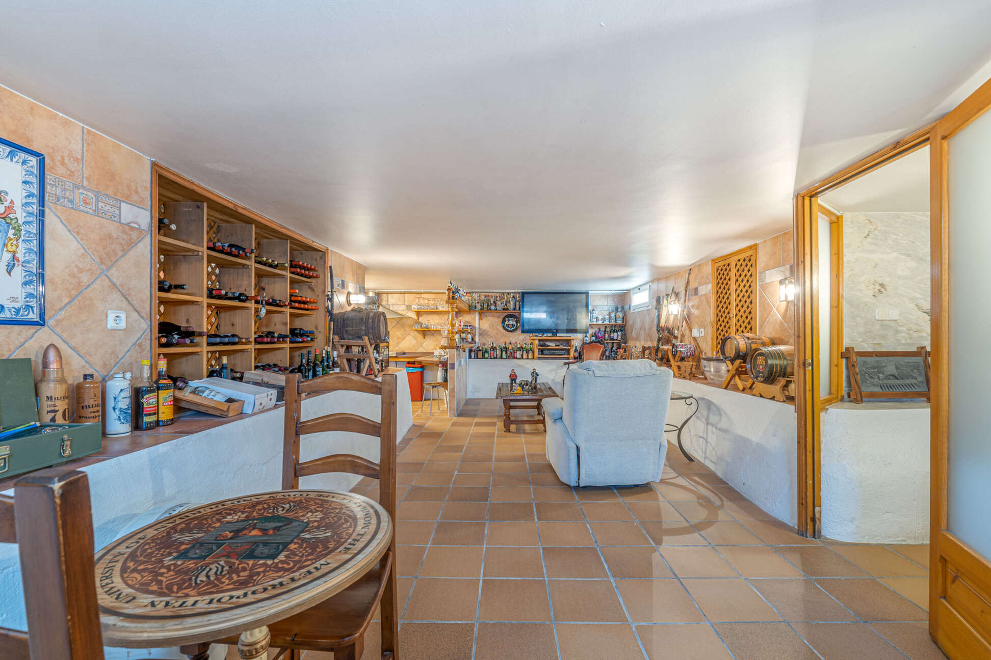 https://translate.google.es/?hl=es&amp;sl=es&amp;tl=en&amp;text=Espectacular%20casa%20con%20piscina%20y%20garaje
