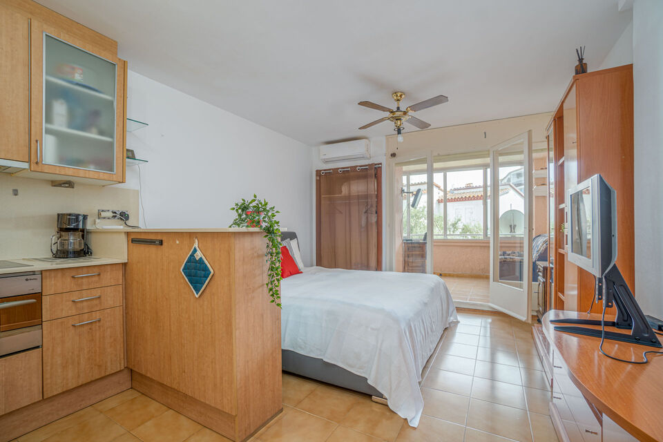 Studio lumineux à vendre à Empuriabrava