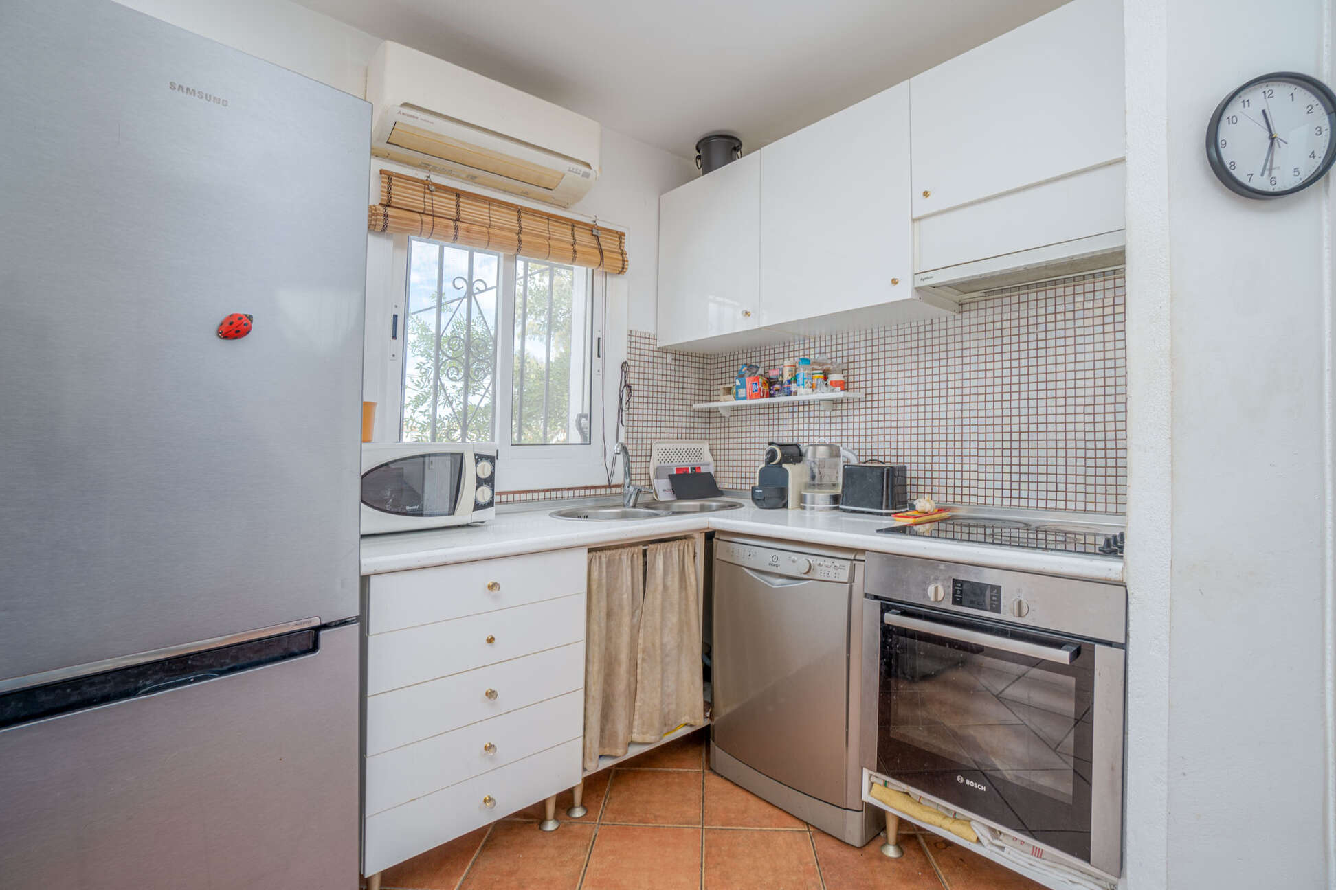 En vente petite maison mitoyenne