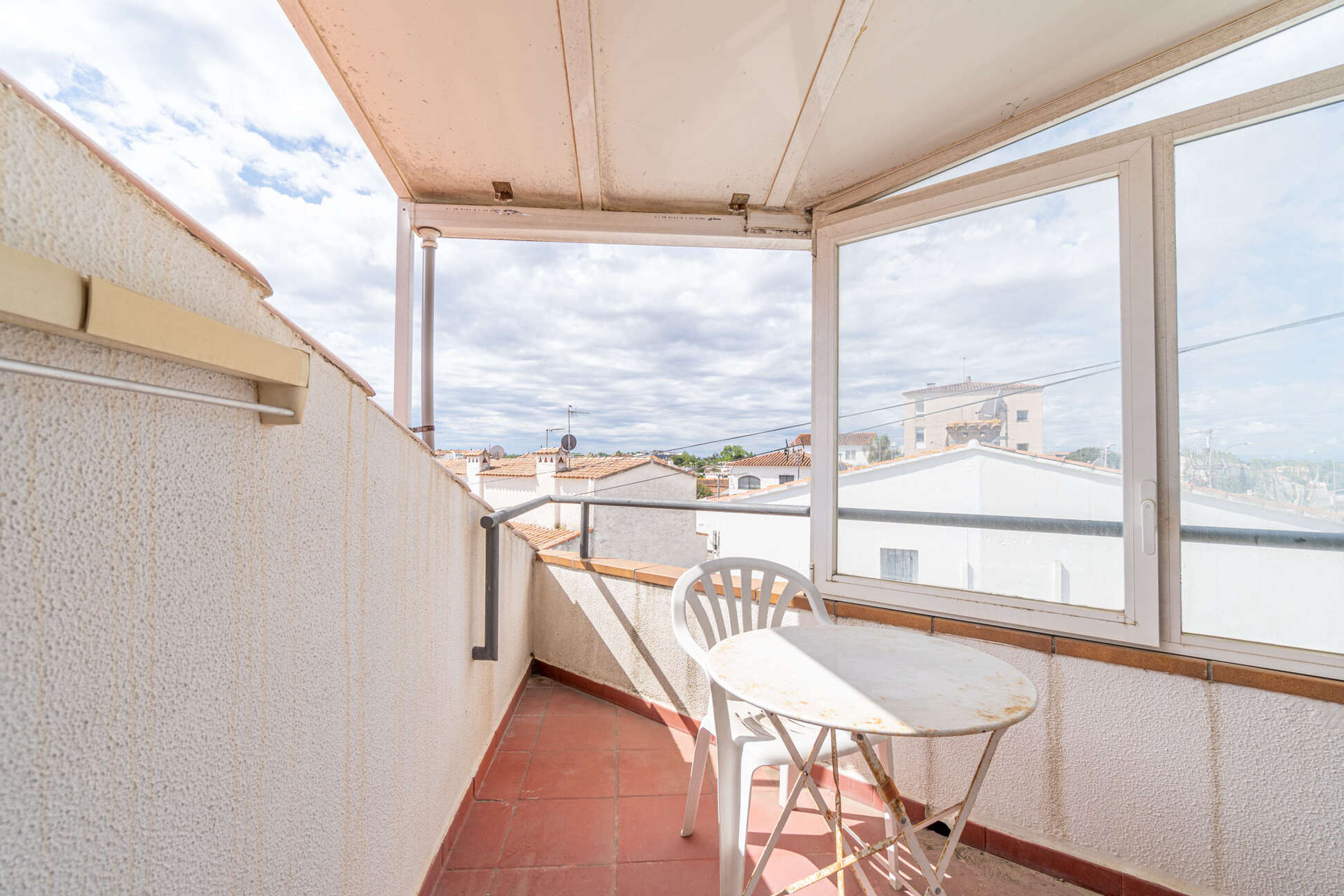 En vente petite maison mitoyenne
