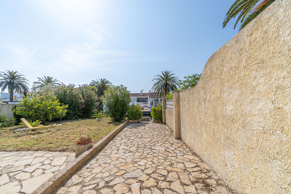 Maison à vendre avec amarre de 12,5 mètres à Empuriabrava