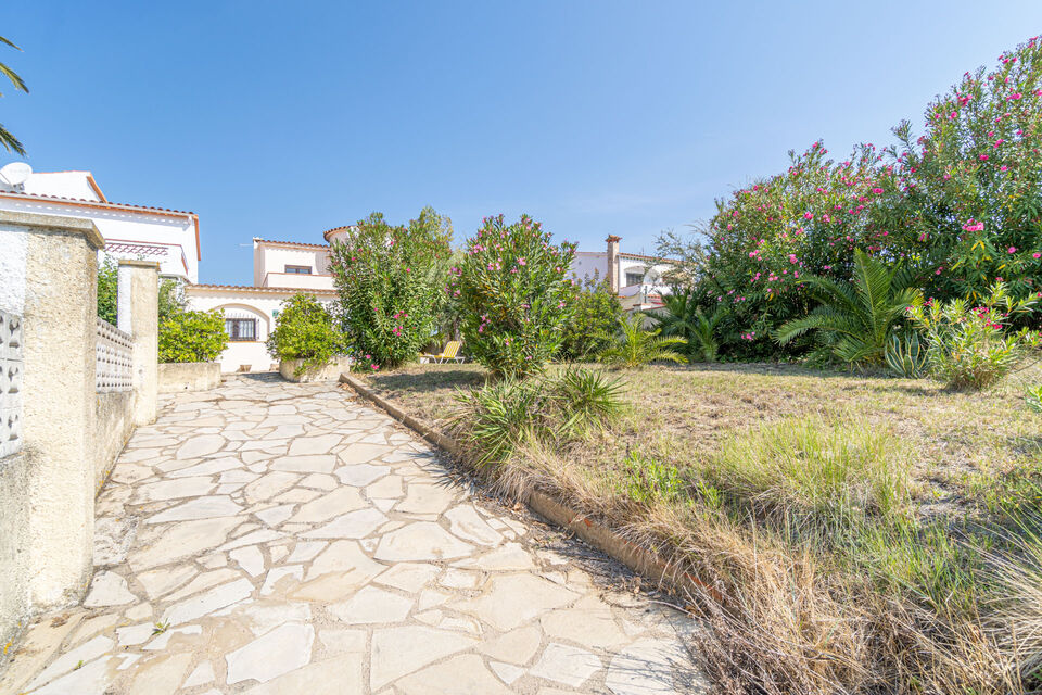 Maison à vendre avec amarre de 12,5 mètres à Empuriabrava