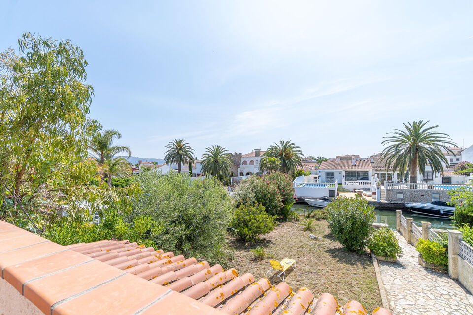 Maison à vendre avec amarre de 12,5 mètres à Empuriabrava