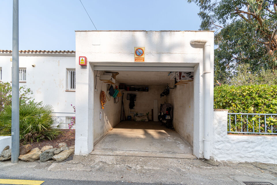 Apartamento en venta con vistas al mar en Roses