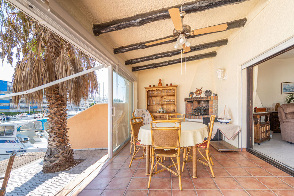 Maison avec amarre 10x6 mètres et deux appartements indépendants à Santa Margarita