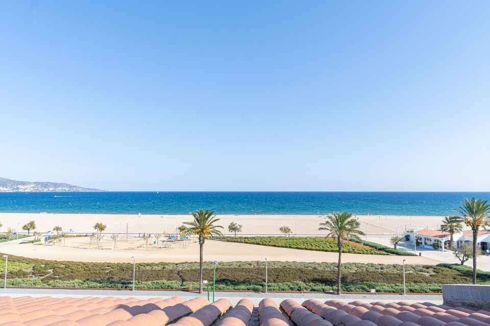 Penthouse zum Verkauf mit Blick auf das Meer in Empuriabrava