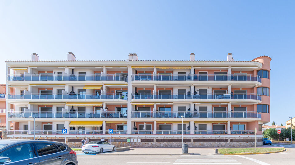 Penthouse zum Verkauf mit Blick auf das Meer in Empuriabrava