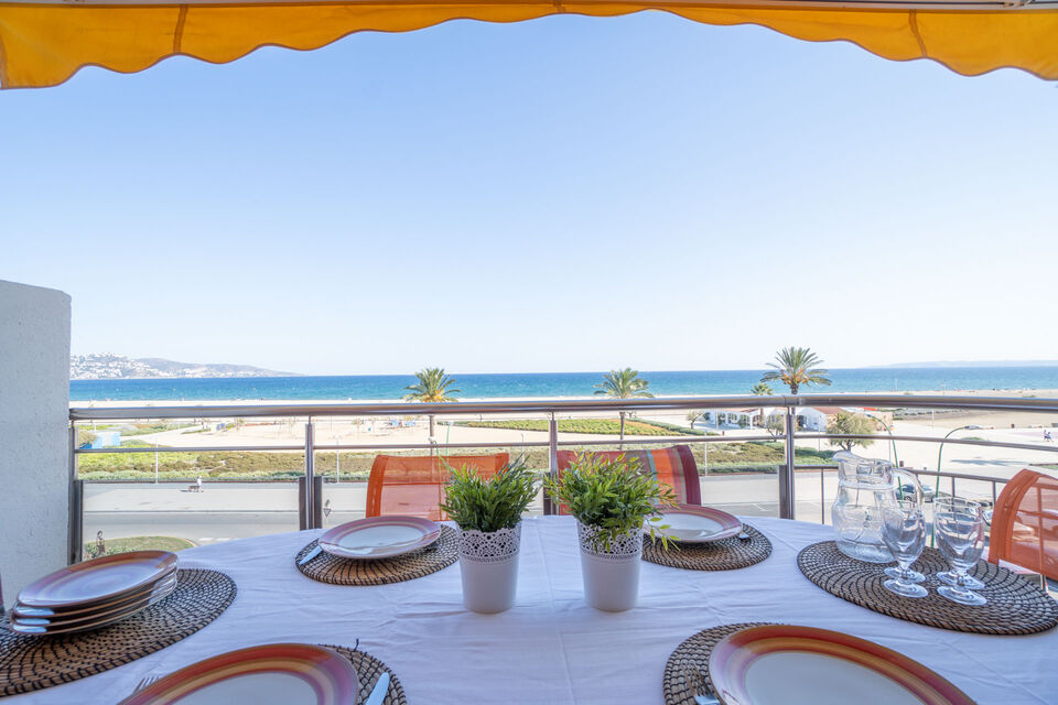 Penthouse zum Verkauf mit Blick auf das Meer in Empuriabrava