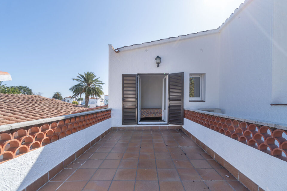 Maison de pêcheur de 3 chambres avec amarre et garage