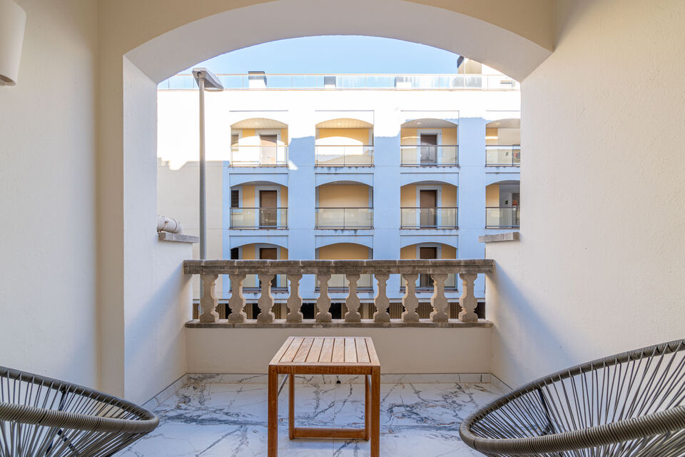 Fantastique appartement entièrement rénové à vendre à Empuriabrava