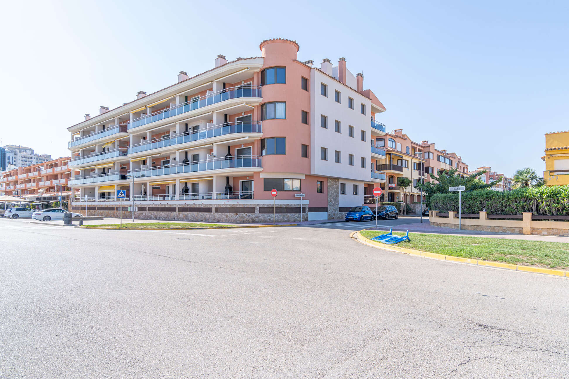 Fantástico  apartamento con vistas al mar en Empuriabrava