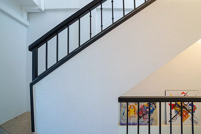 House for sale in Empuriabrava, with mooring and garage. Your ideal retreat awaits!