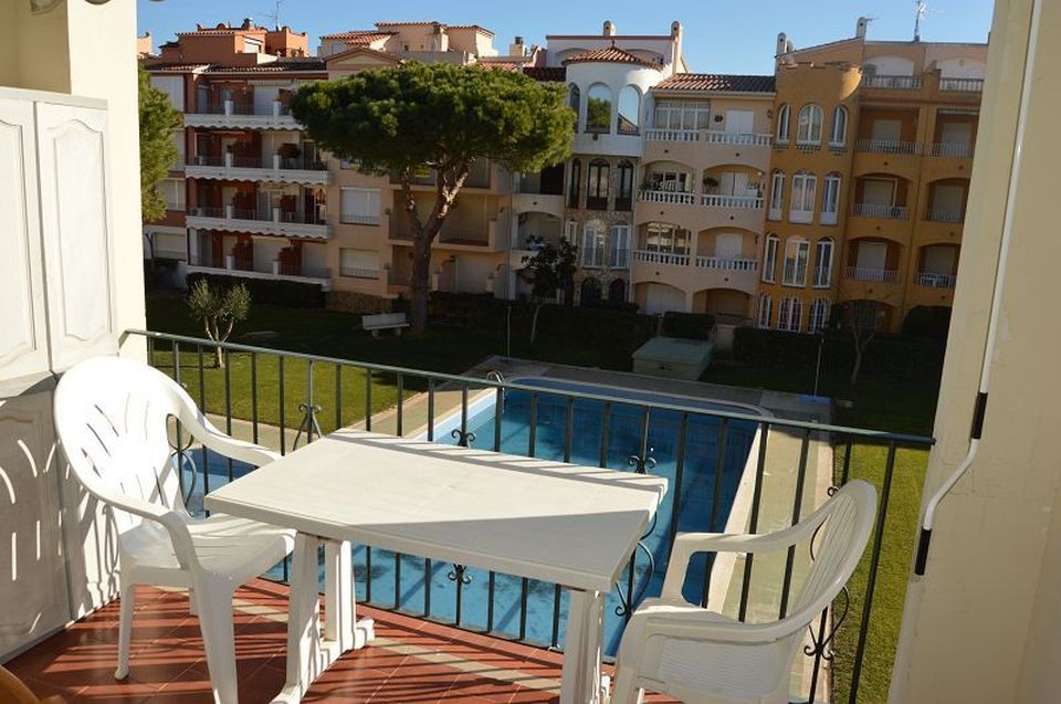 Empuriabrava, Holiday apartment with community pool in Gran Reserva