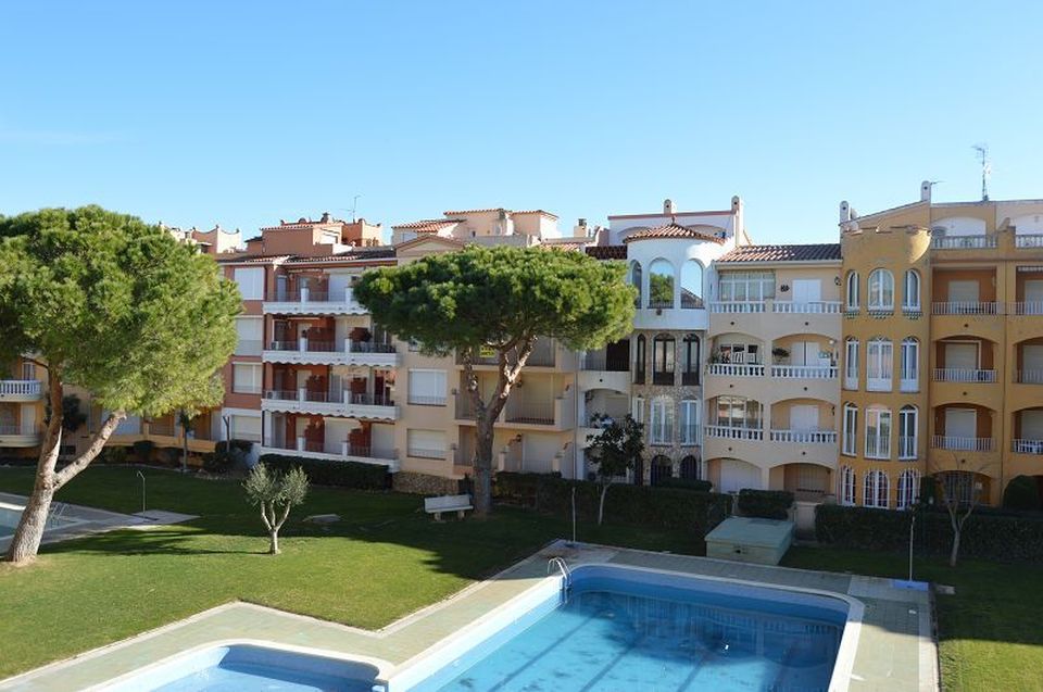 Empuriabrava, Holiday apartment with community pool in Gran Reserva