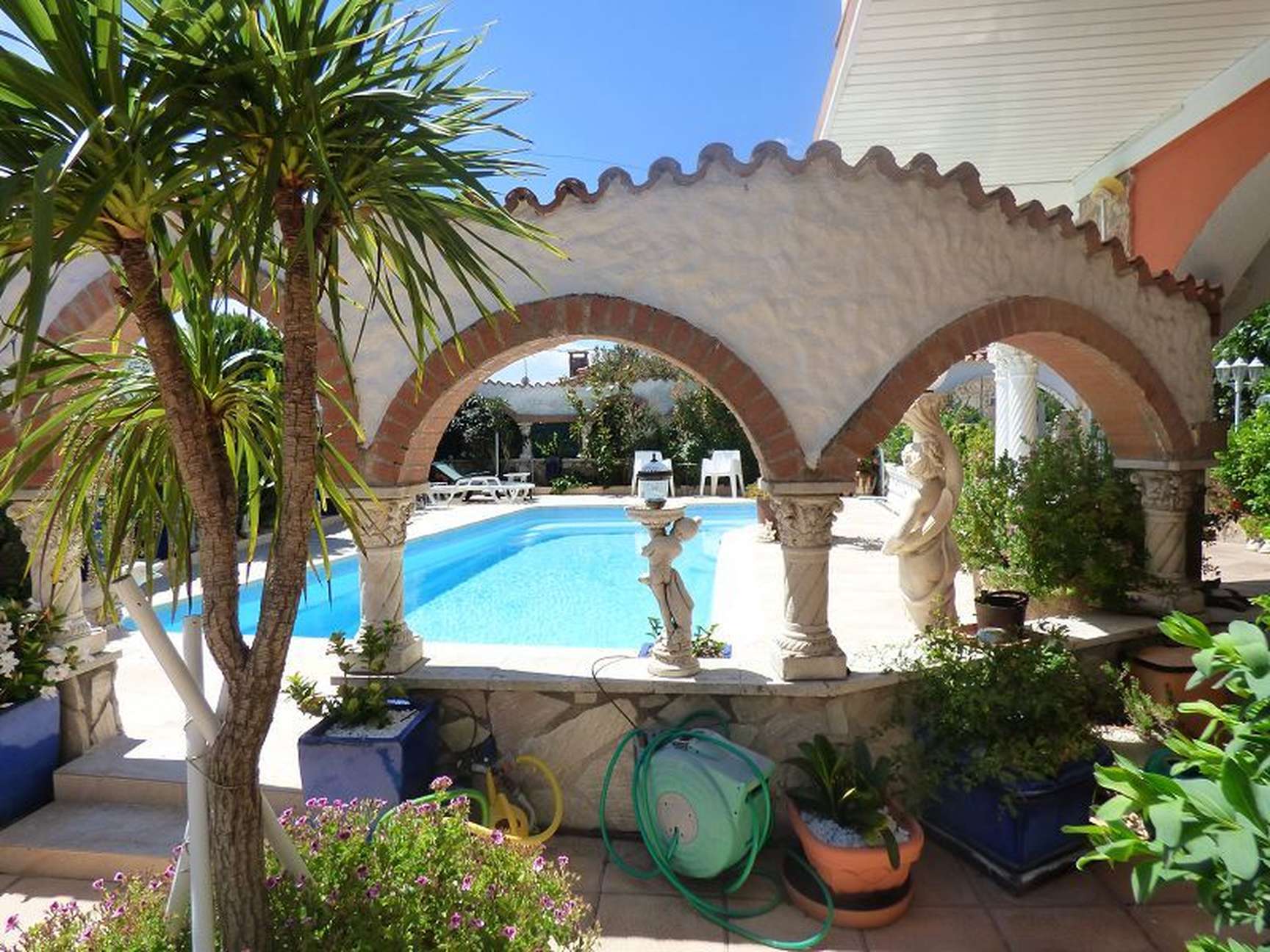 Gran villa con piscina privada en Mas Busca, Roses