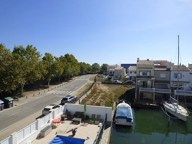 Large plot with boat mooring 9x3 near the beach &quot;La Rubina&quot;