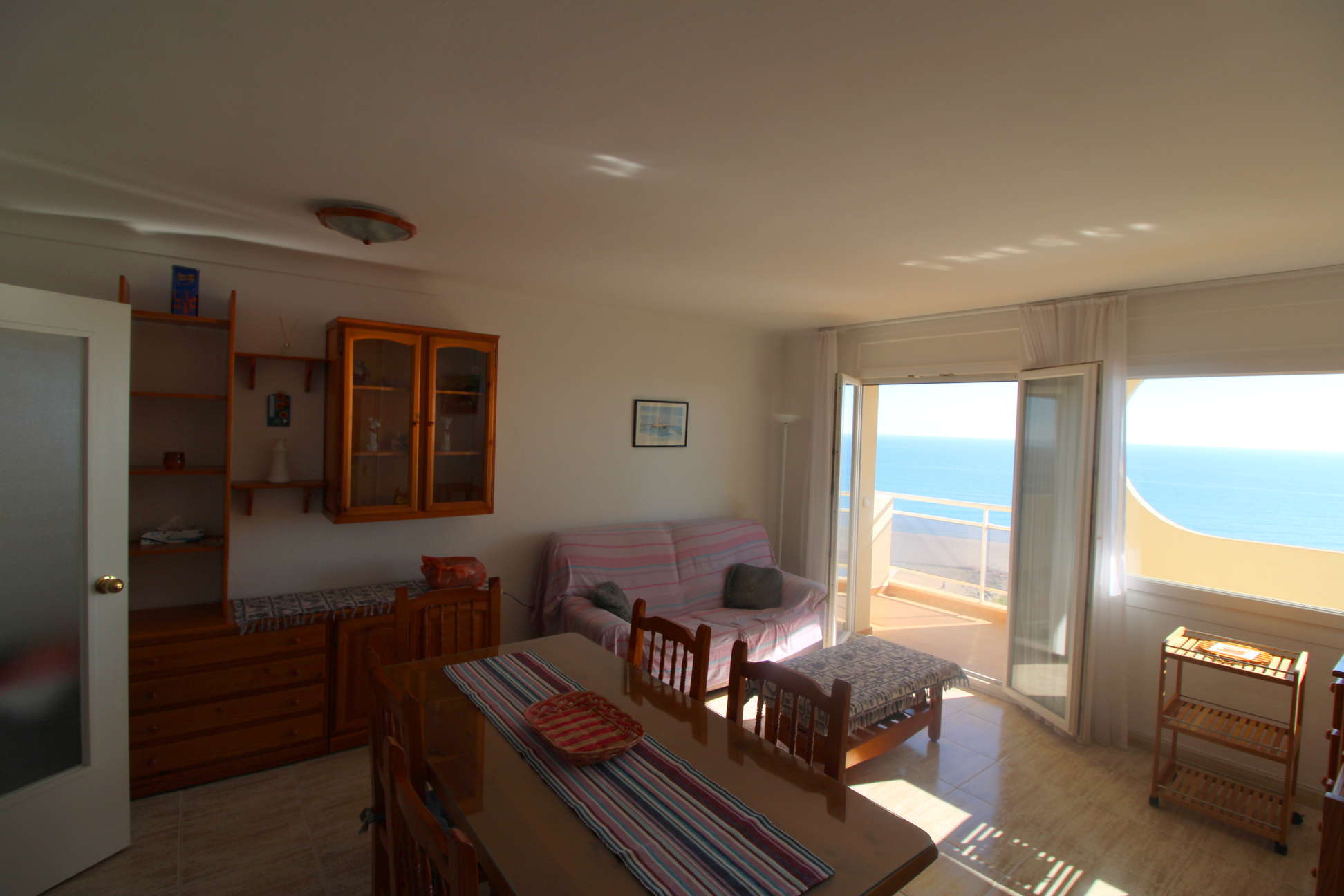 Holiday Flat With 2 Bedrooms In Empuriabrava