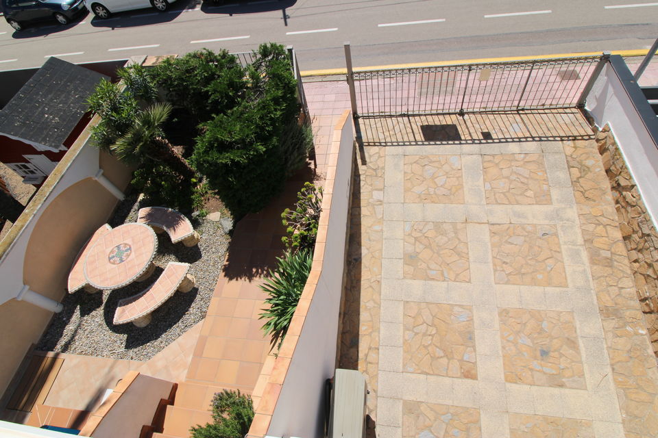 Exklusive Villa in bester Wohnlage mit Liegeplatz von 17x8 m