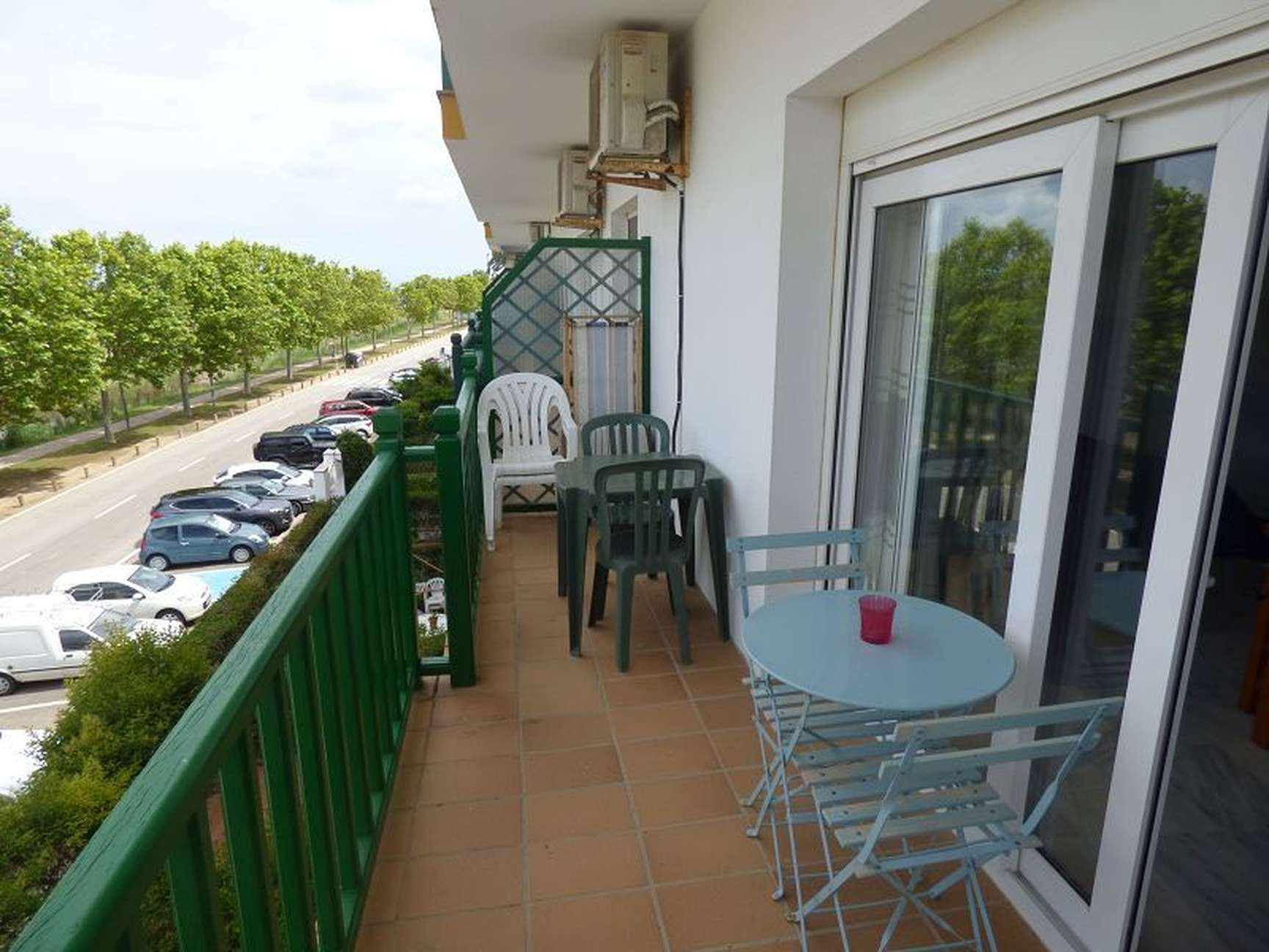 Renovated studio with sea view in Empuriabrava