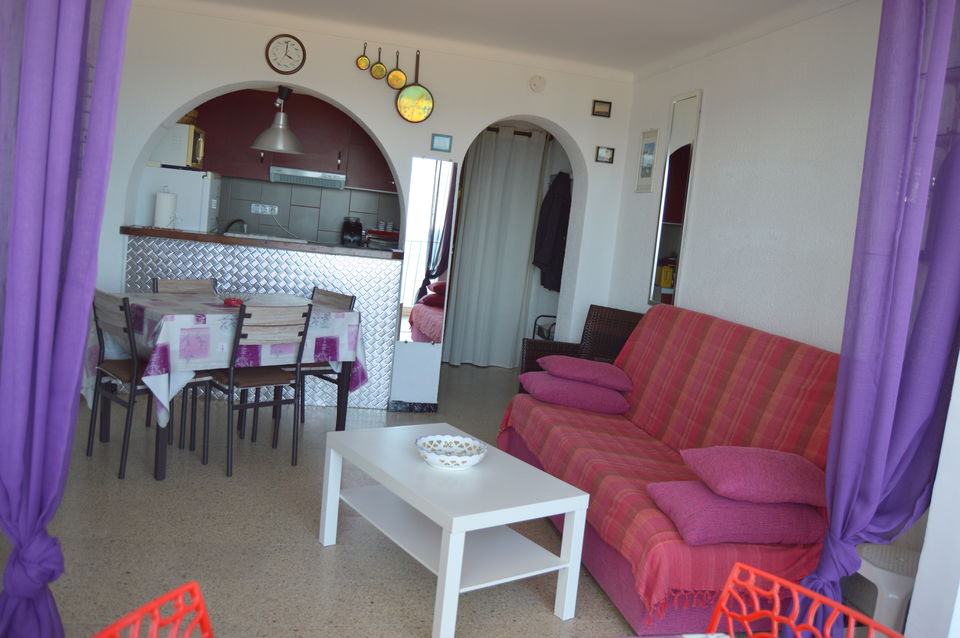 Empuriabrava, apartment with 2 bedrooms, 2 min away from the beach