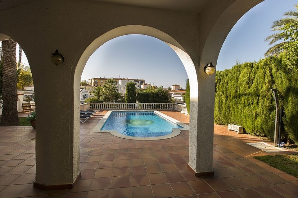 House for rent with mooring in Empuriabrava with 3 bedrooms