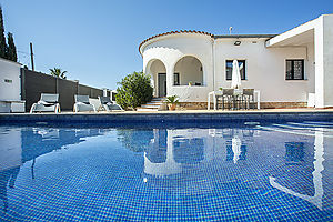WE ARE LOOKING FOR PROPERTIES FOR SEASONAL RENTAL, EMPURIABRAVA, ROSES